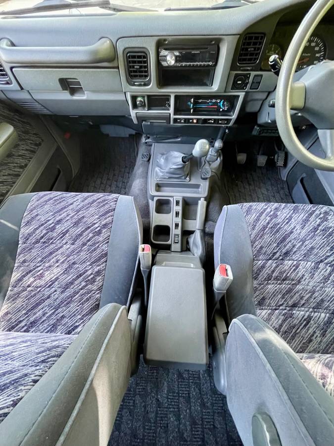 Toyota-land-cruiser-diesel-1995-23