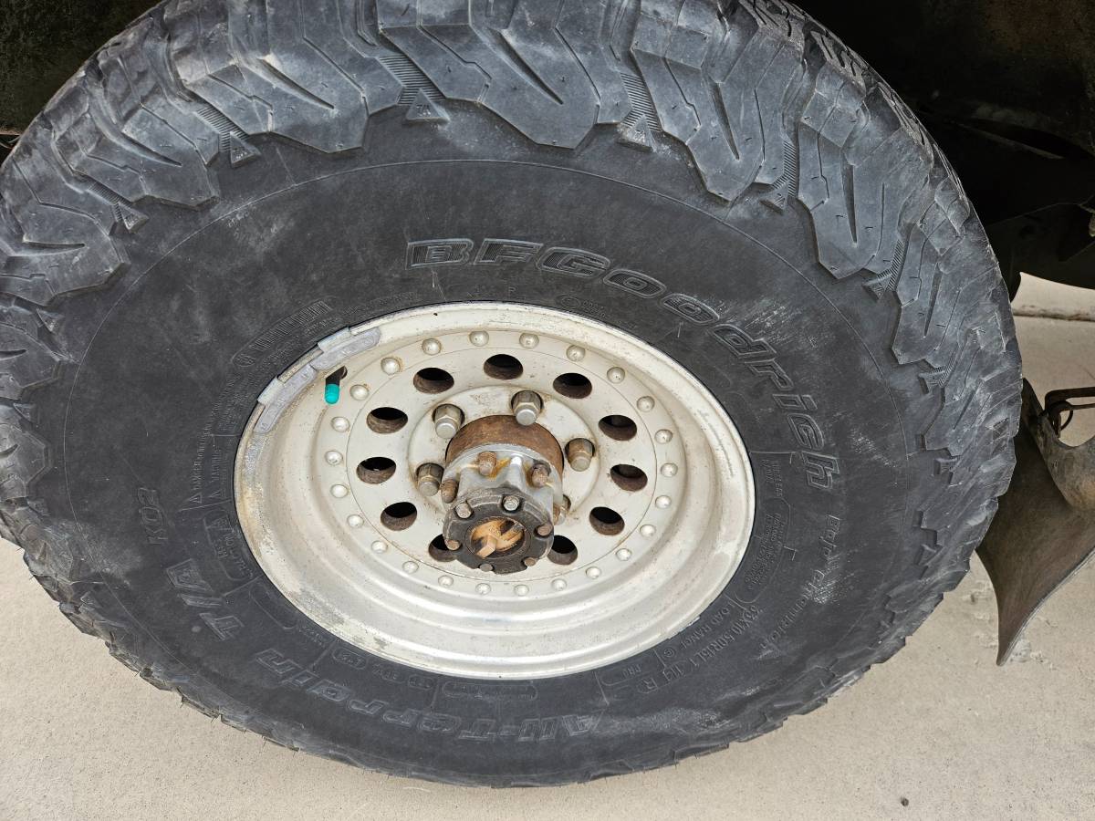 Toyota-land-cruiser-fj-62-1988-blue-9