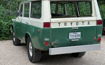 Toyota-landcruiser-1970-green-4