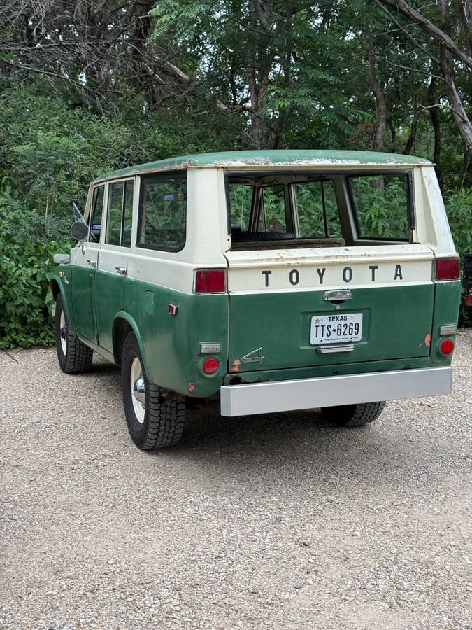 Toyota-landcruiser-1970-green-4