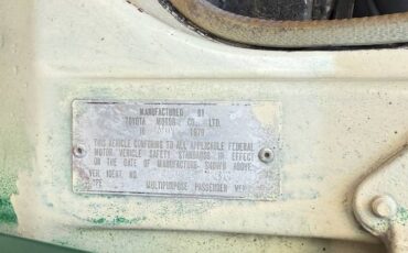 Toyota-landcruiser-1970-green-5