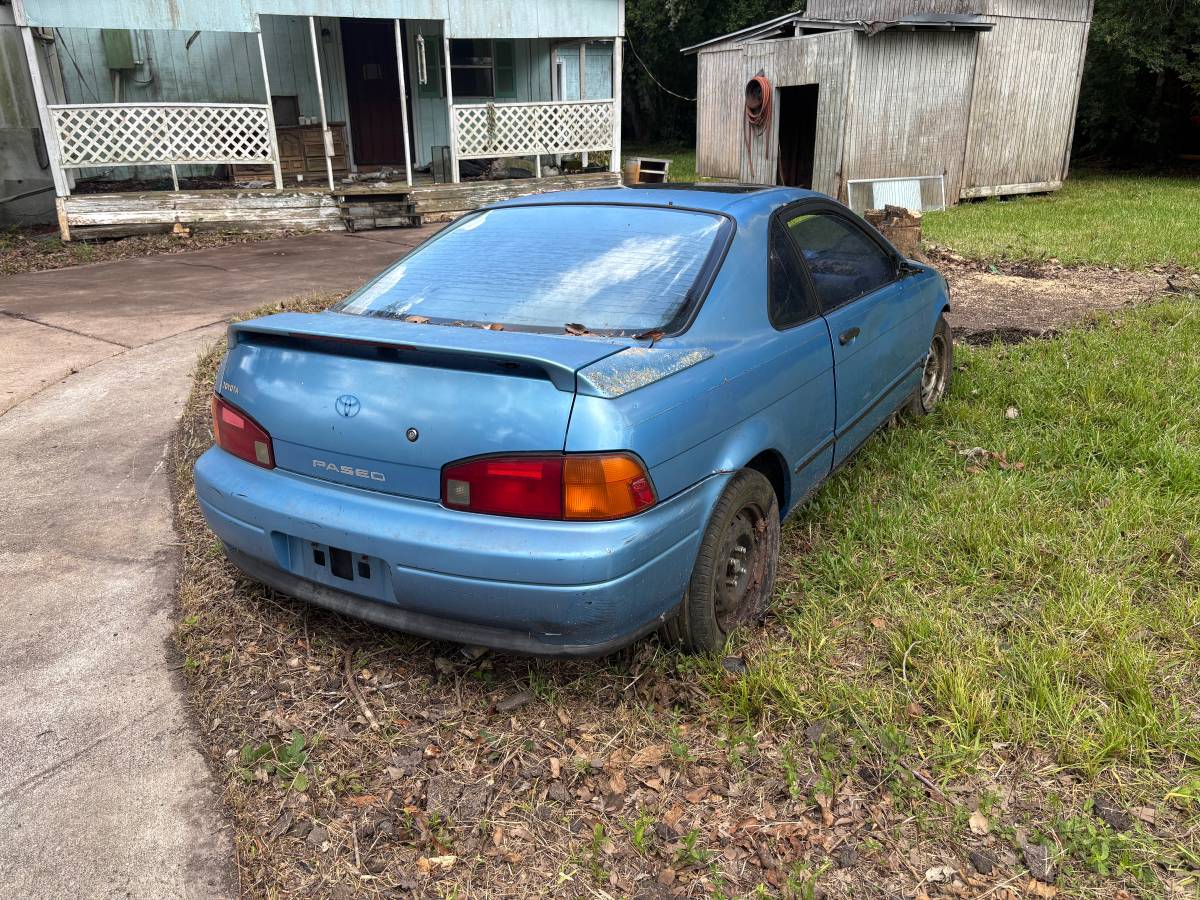 Toyota-paseo-1993-1