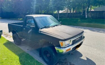 Toyota-pickup-1989-black-4