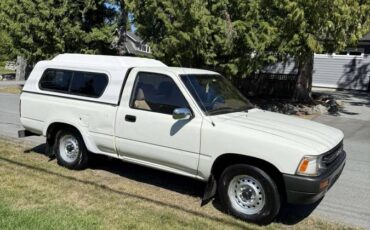 Toyota-pickup-1989-white-8