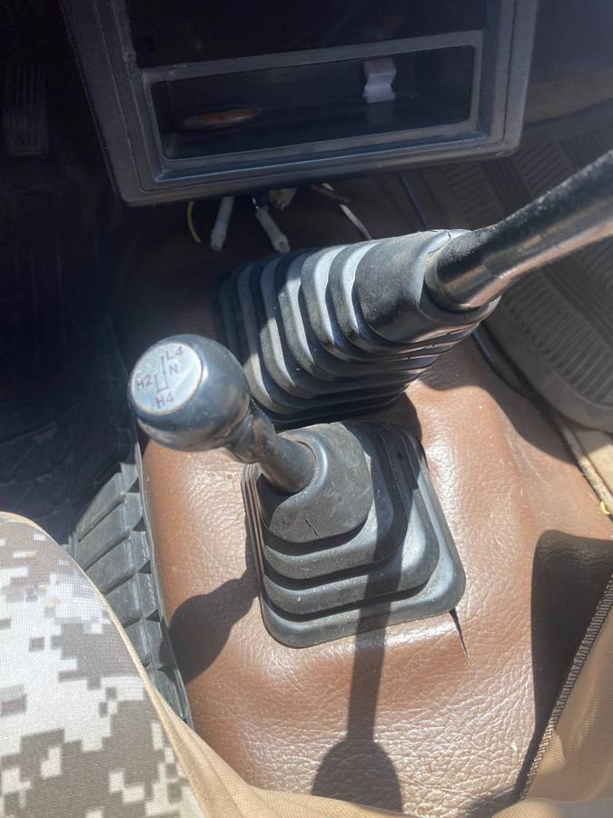 Toyota-pickup-4x4-1986-4