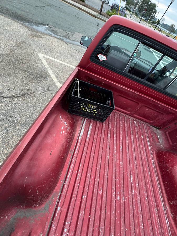 Toyota-pickup-truck-1995-red-9
