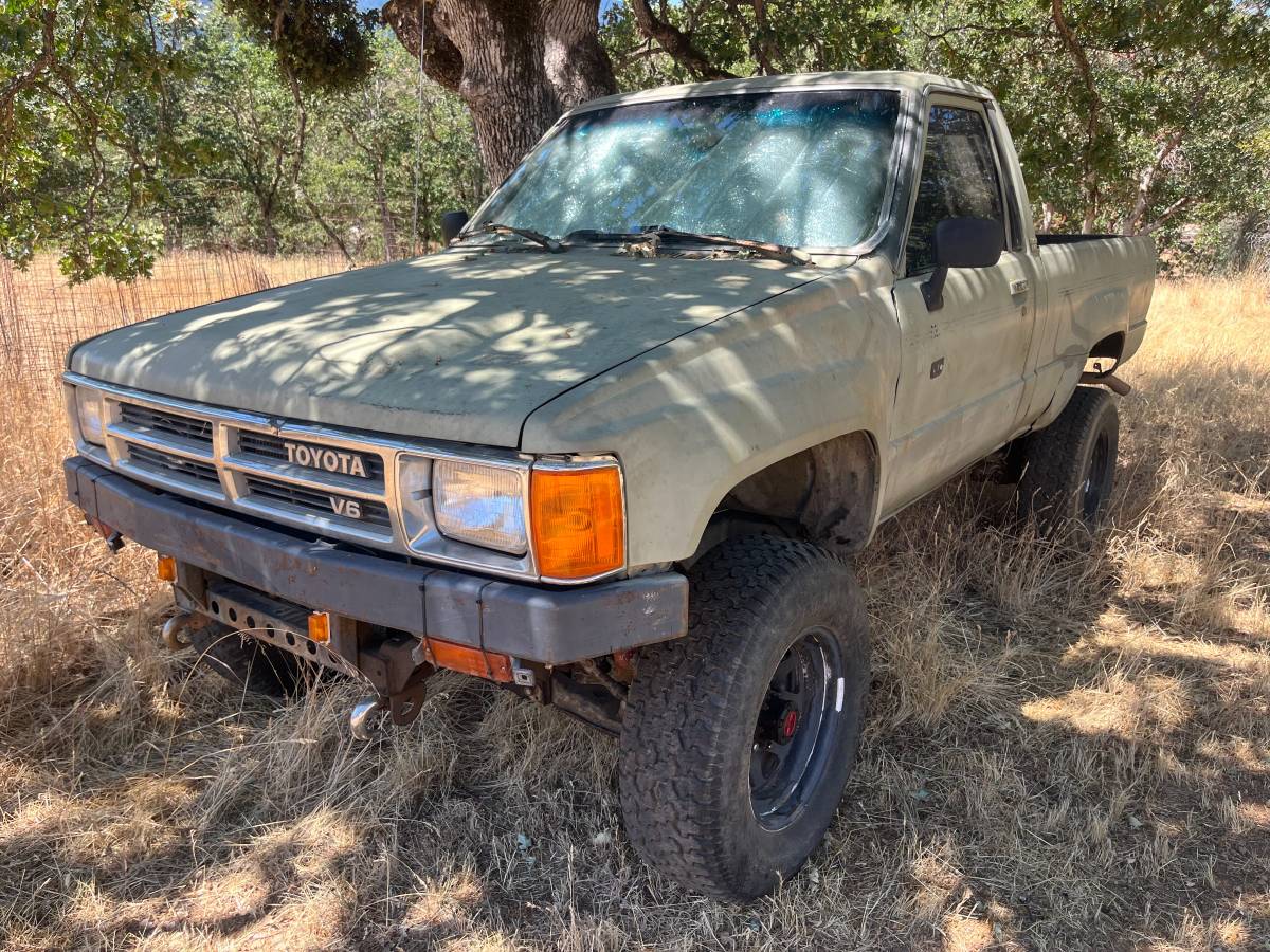 Toyota-tacoma-1988-2