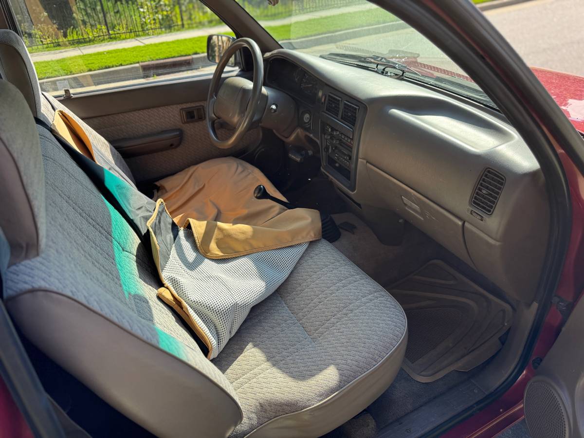 Toyota-tacoma-1995-6