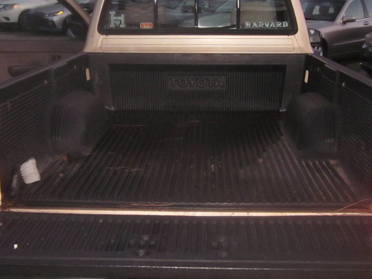 Toyota-tacoma-1995-brown-6