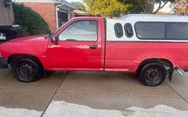 Toyota-truck-regular-cab-1992-red-1