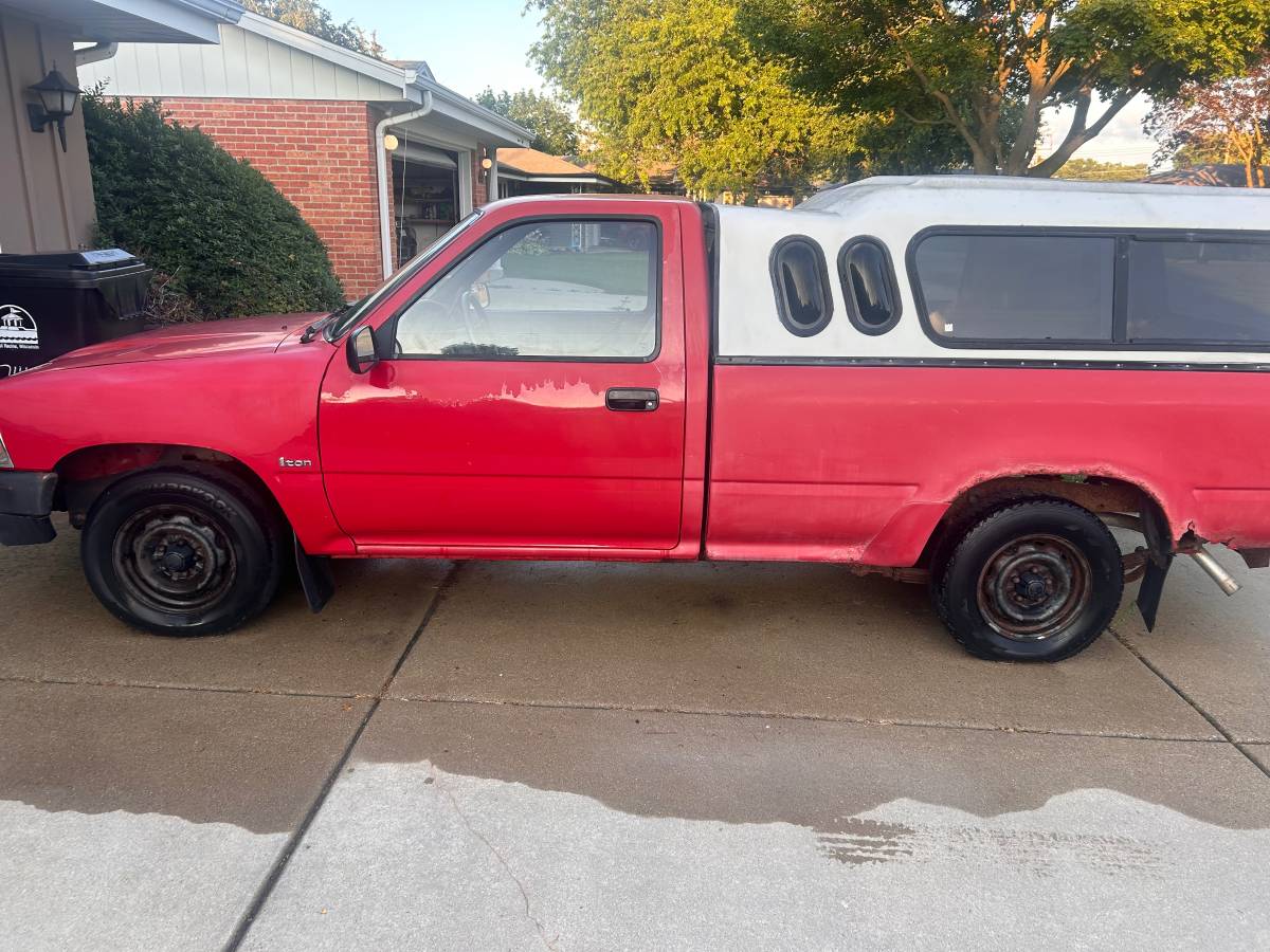 Toyota-truck-regular-cab-1992-red-1