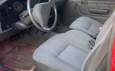 Toyota-truck-regular-cab-1992-red-14