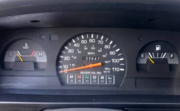 Toyota-truck-regular-cab-1992-red-17