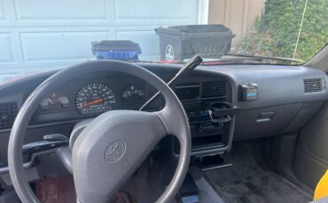 Toyota-truck-regular-cab-1992-red-19