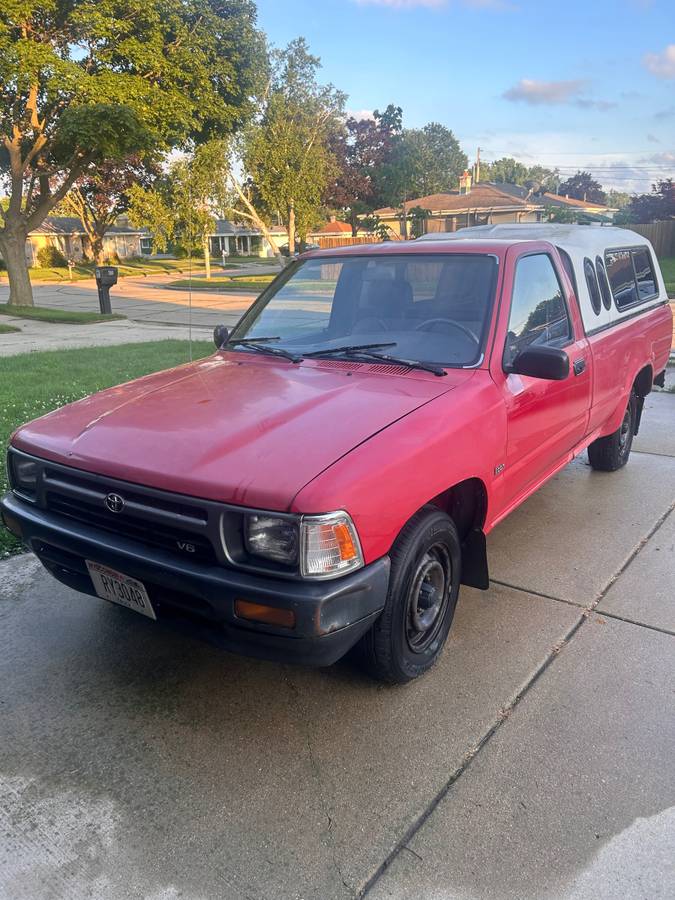 Toyota-truck-regular-cab-1992-red