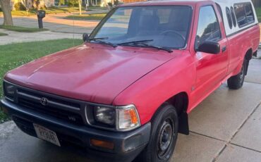Toyota-truck-regular-cab-1992-red