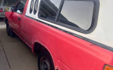 Toyota-truck-regular-cab-1992-red-6