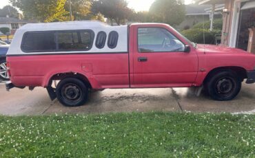 Toyota-truck-regular-cab-1992-red-7