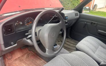 Toyota-truck-regular-cab-1992-red-9