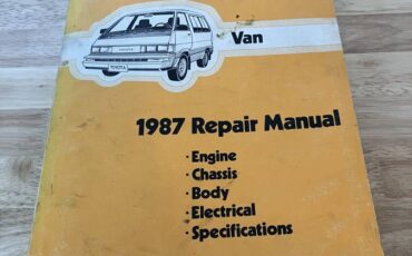 Toyota-van-1987-blue-14