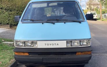 Toyota-van-1987-blue-6