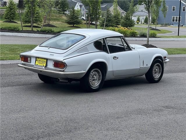 Triumph-GT-6-MKIII-1971-10