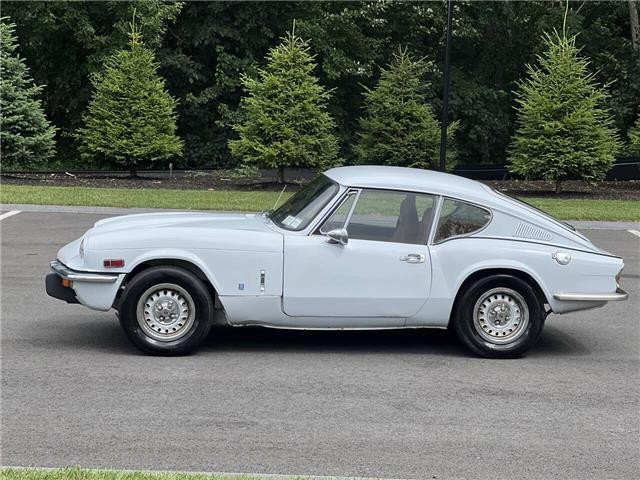 Triumph-GT-6-MKIII-1971-3
