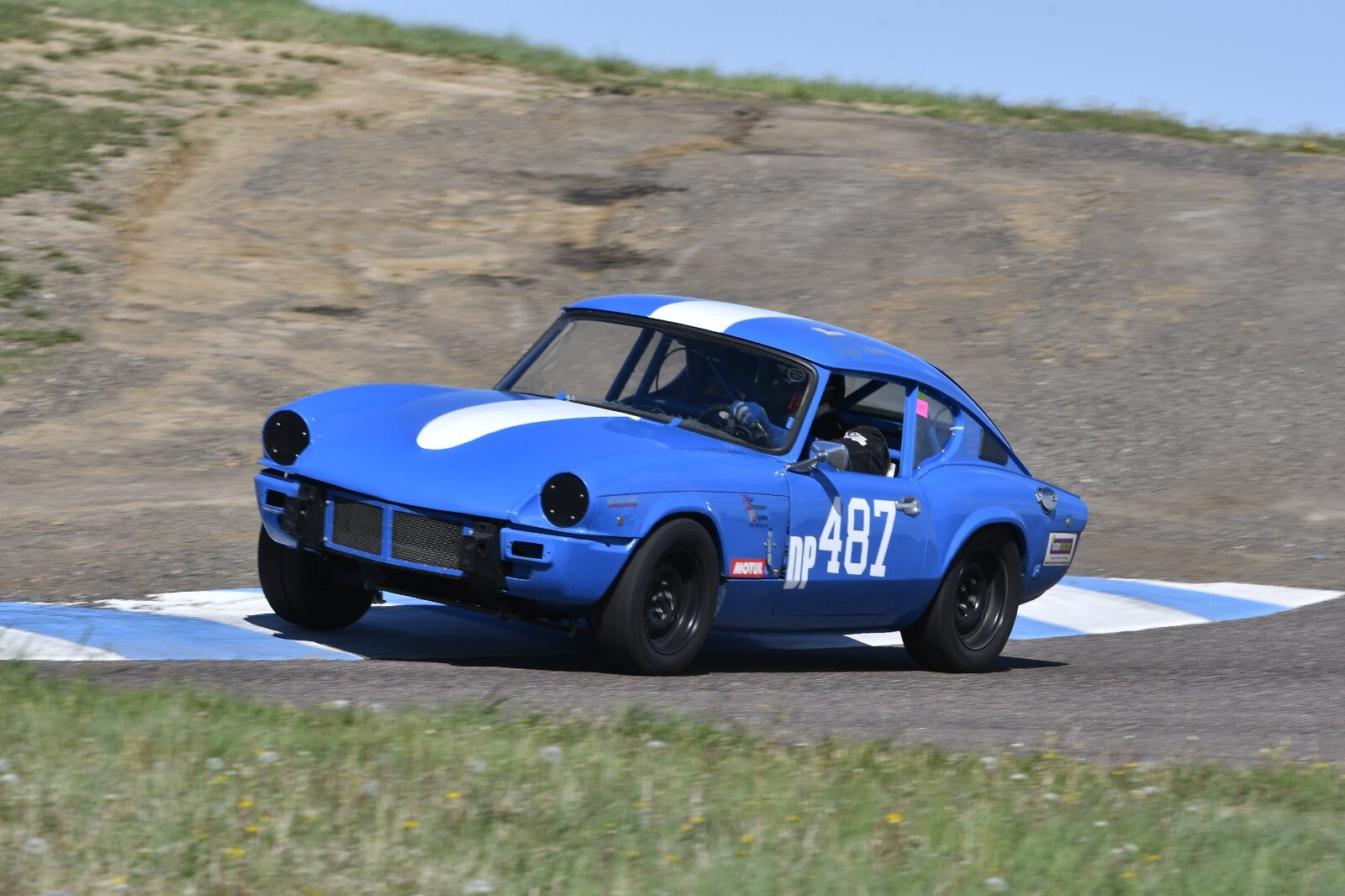 Triumph-GT6-1971-12