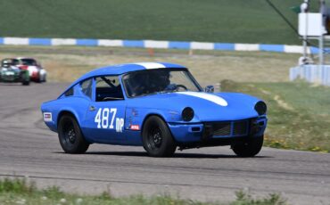 Triumph-GT6-1971-14