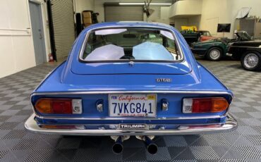 Triumph-GT6-1973-Coupe-4