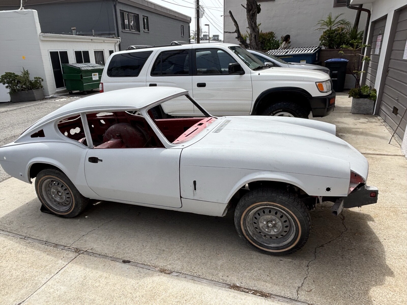 Triumph-GT6-Mk-III-1971-Coupe-3