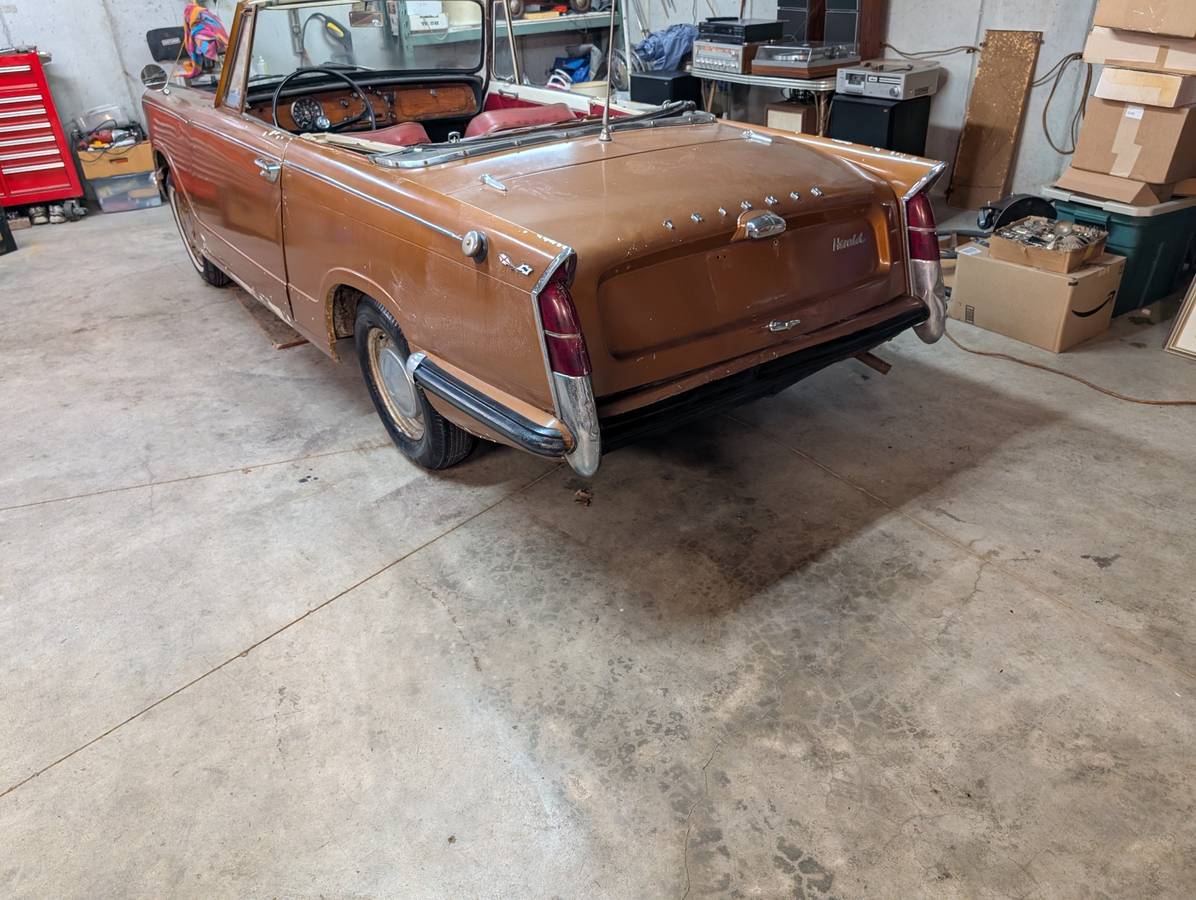 Triumph-Hearld-1962-custom-4