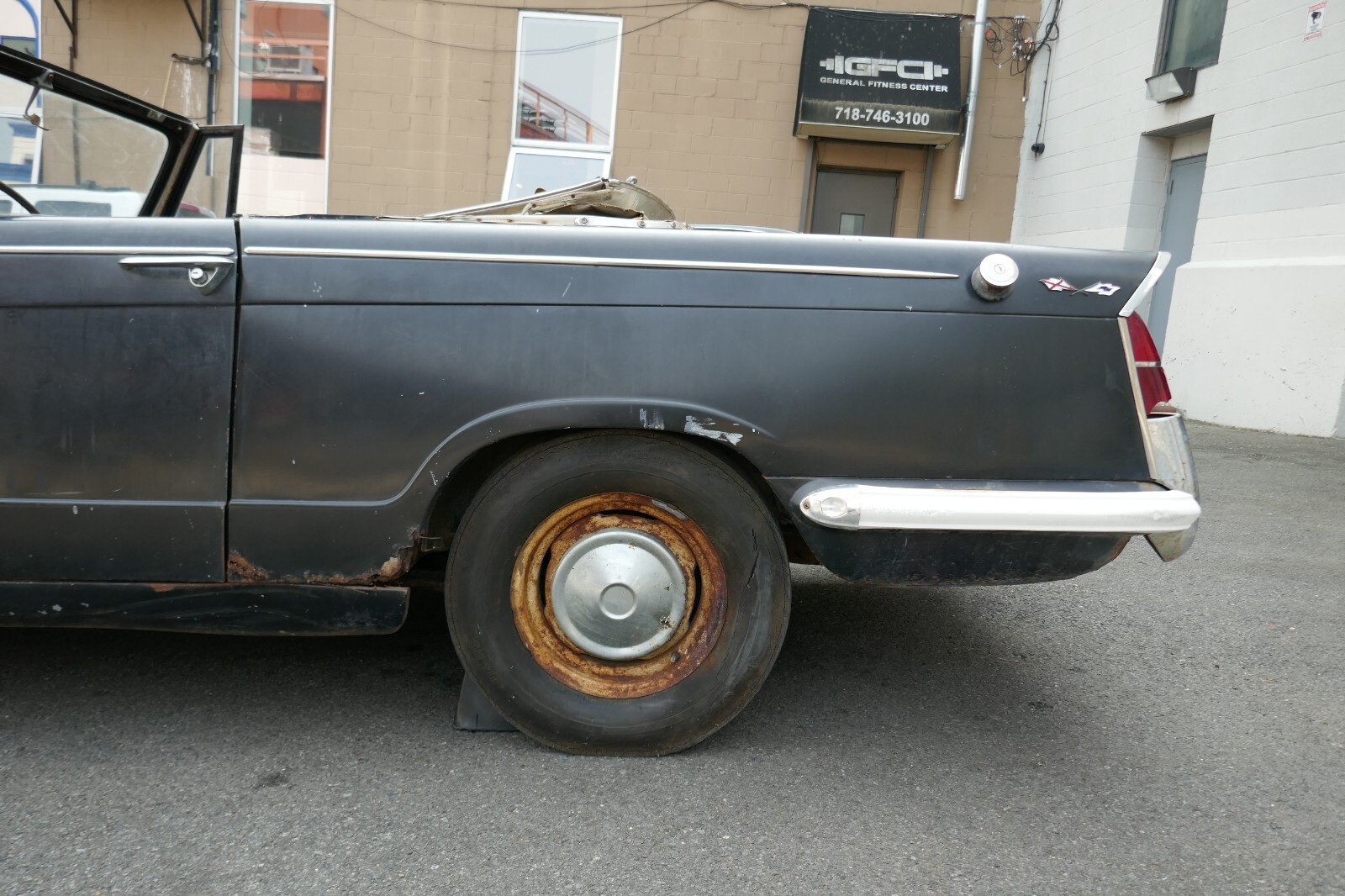 Triumph-Herald-1963-Convertible-9