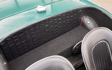 Triumph-Spitfire-1968-Convertible-12