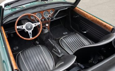 Triumph-Spitfire-1968-Convertible-8
