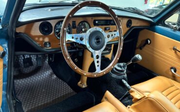 Triumph-Spitfire-1970-Fastback-25