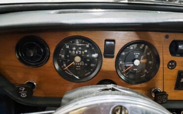Triumph-Spitfire-1970-Fastback-26