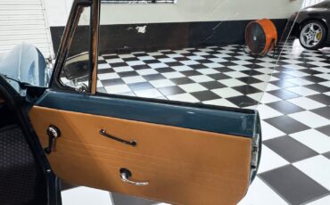 Triumph-Spitfire-1970-Fastback-28