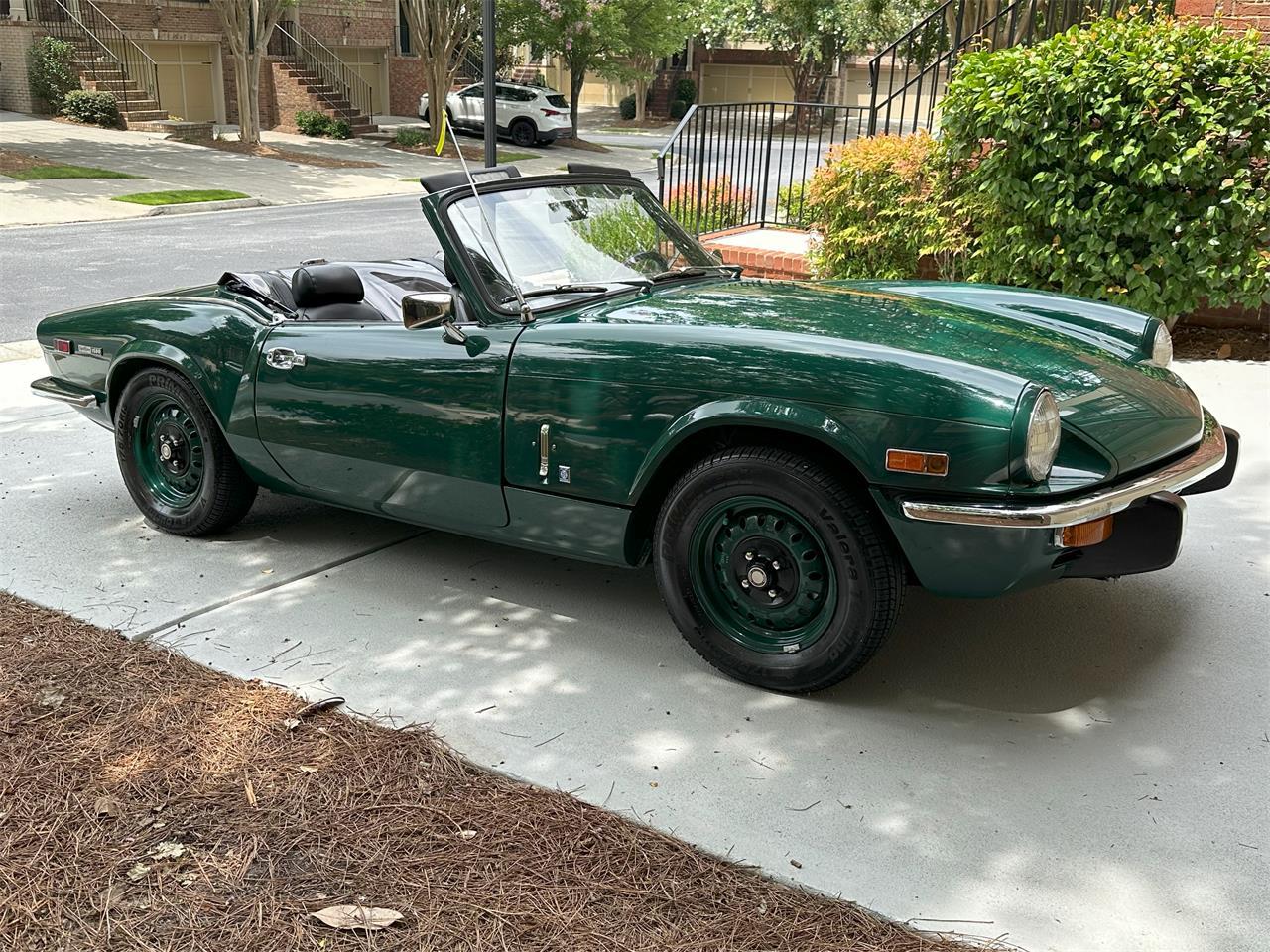 Triumph-Spitfire-1972-British-Racing-Green-Black-1