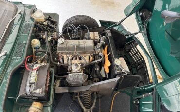 Triumph-Spitfire-1972-British-Racing-Green-Black-9