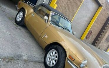 Triumph-Spitfire-1976-1