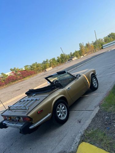 Triumph-Spitfire-1976-3