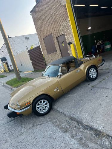 Triumph-Spitfire-1976