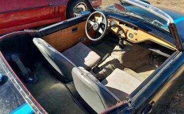Triumph-Spitfire-1977-Black-Ray-with-wood-15