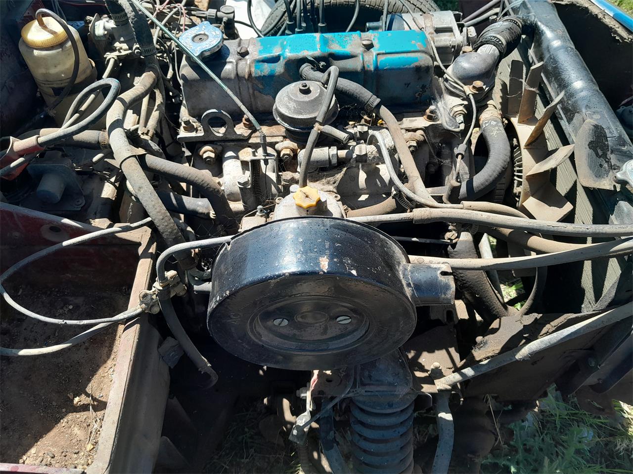 Triumph-Spitfire-1977-Black-Ray-with-wood-8
