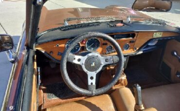 Triumph-Spitfire-1978-10