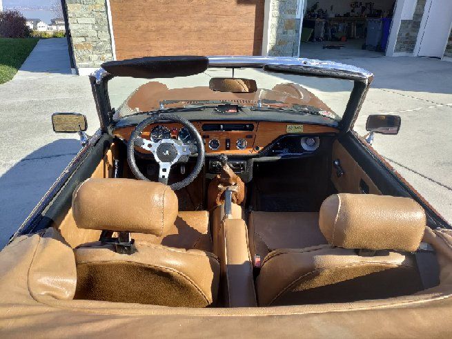 Triumph-Spitfire-1978-8