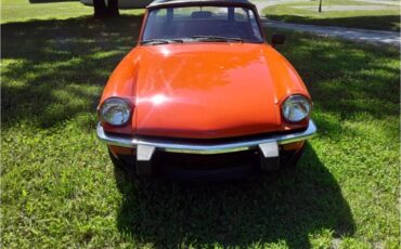 Triumph-Spitfire-1978-Red-Black-1