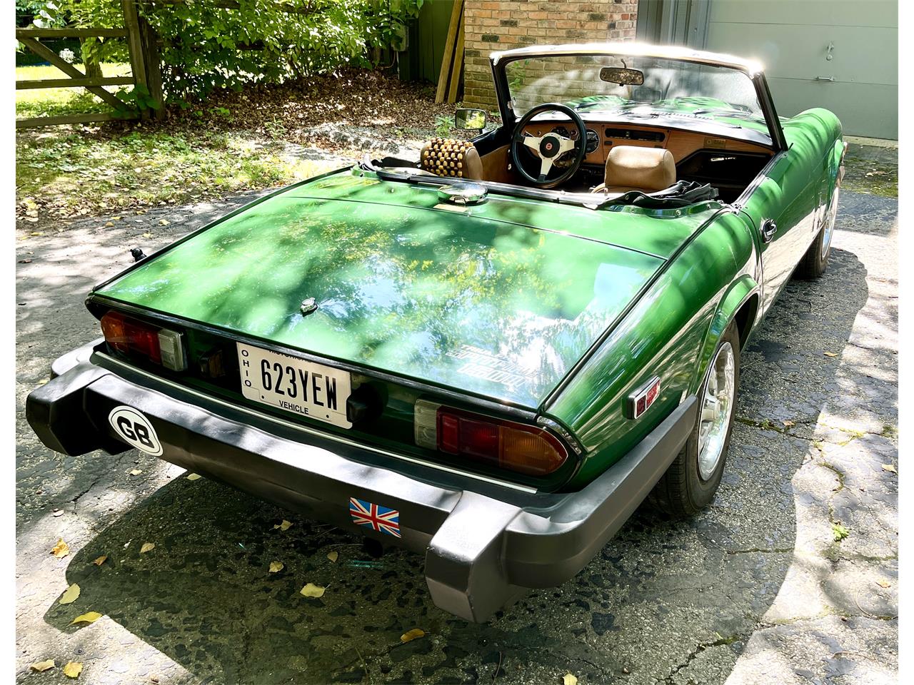 Triumph-Spitfire-1979-British-racing-green-Camel-2