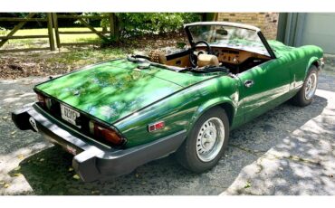 Triumph-Spitfire-1979-British-racing-green-Camel-3